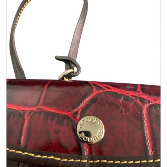 RARE Dooney & Bourke Croc Embossed Red/ Dk.Brown Small Leather Wristlet - Picture 2 of 5